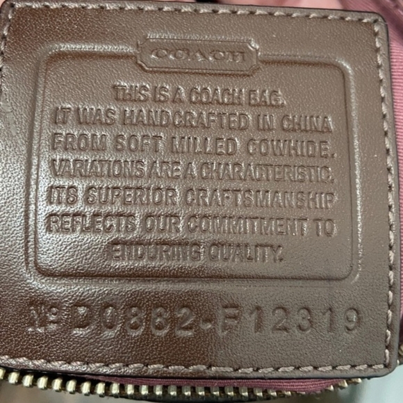 Coach Bleecker Felicia shoulder crossbody bag. - Picture 5 of 8